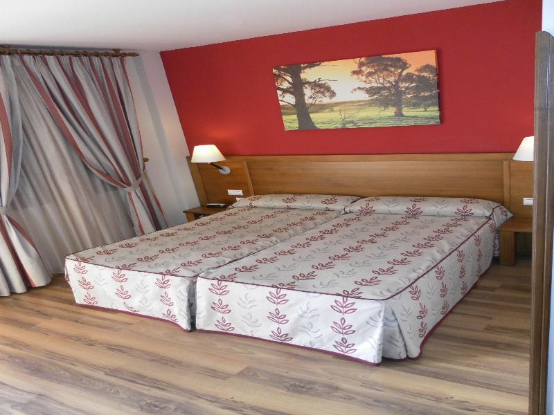 Hotel Milagros Rio Riaza Eksteriør billede